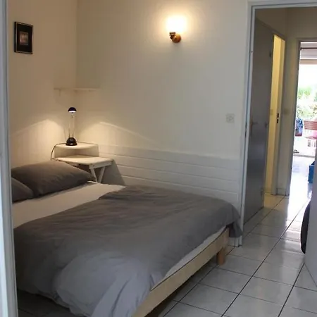 Nearby Village Naturist With Pool And Private Parking Agde